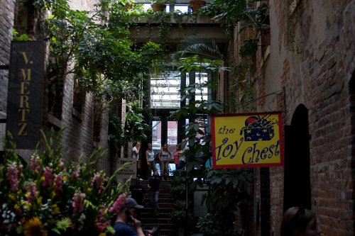 OldMarket_2008-07-11_IMG_0197